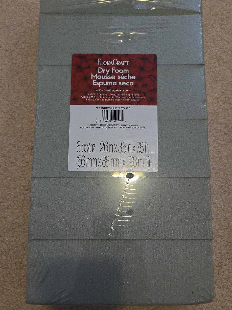FloraCraft Dry Foam Blocks 9pc/pz (Set of 2) thumbnail