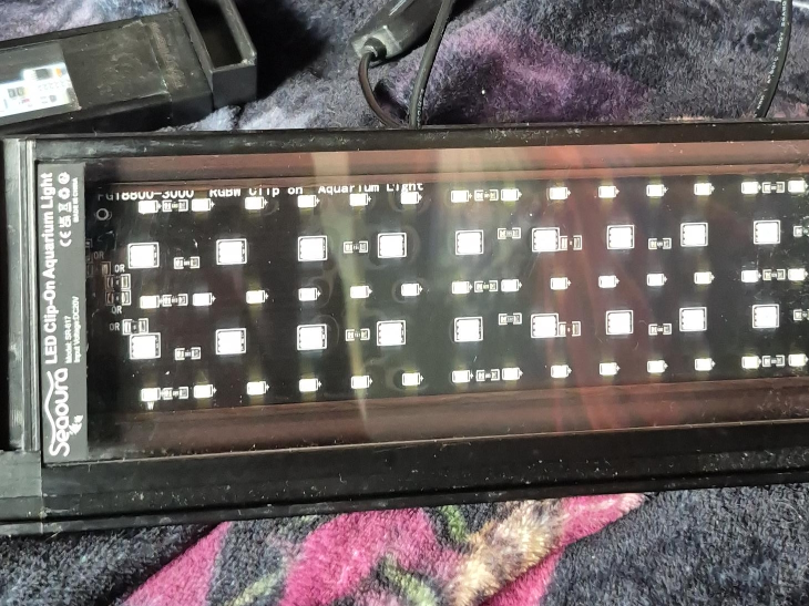 Seapora LED Clip-On Aquarium Light SR-617