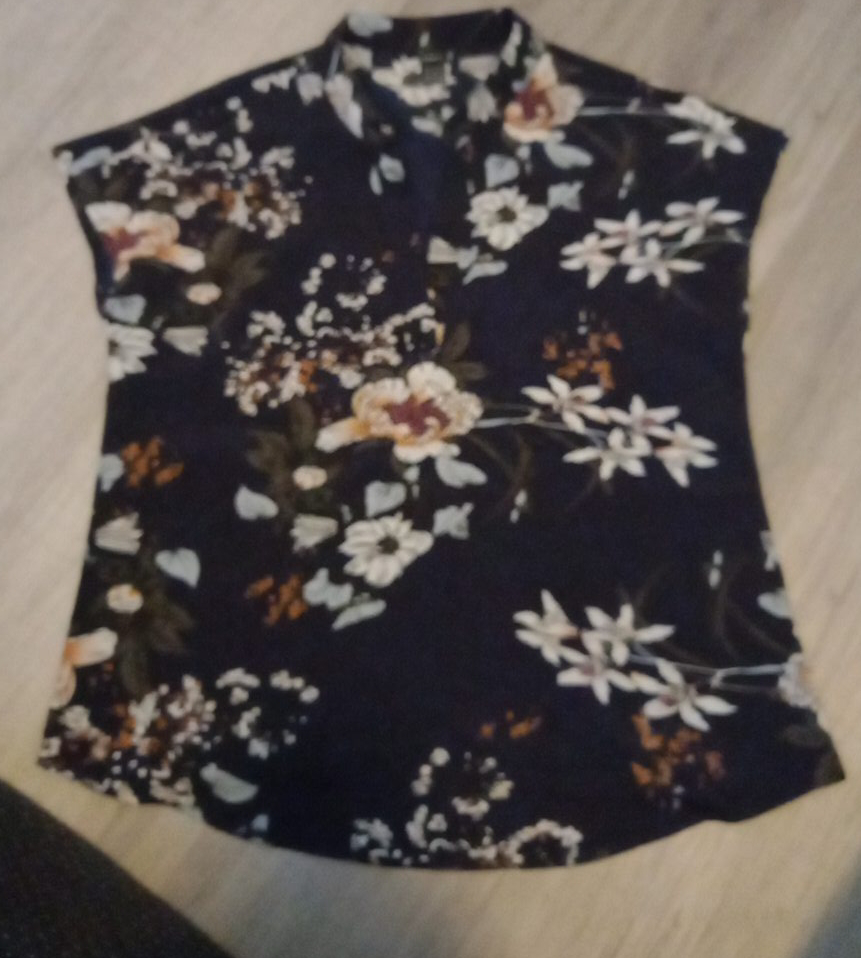 Floral Print Blouse thumbnail