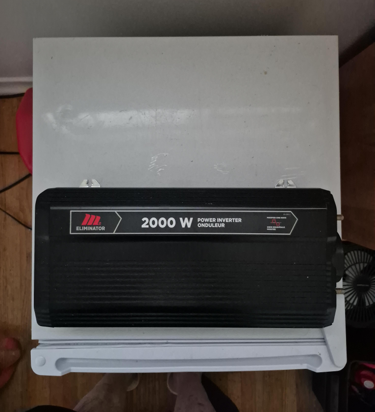 Eliminator 2000W Power Inverter