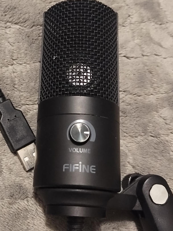 Fifine USB Microphone thumbnail