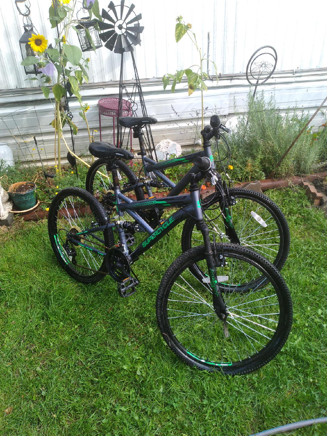 Supercycle Mountain Bike - Grey & Green