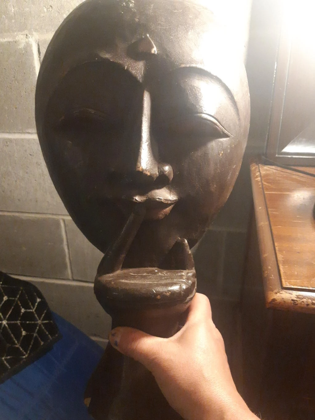 Wooden Face Sculpture thumbnail