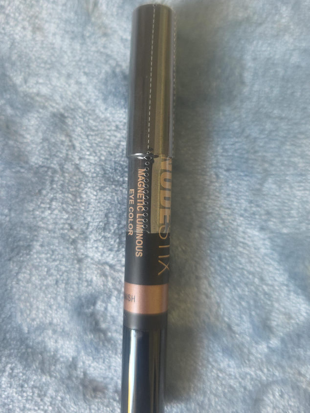 Nudestix Magnetic Luminous Eye Color thumbnail