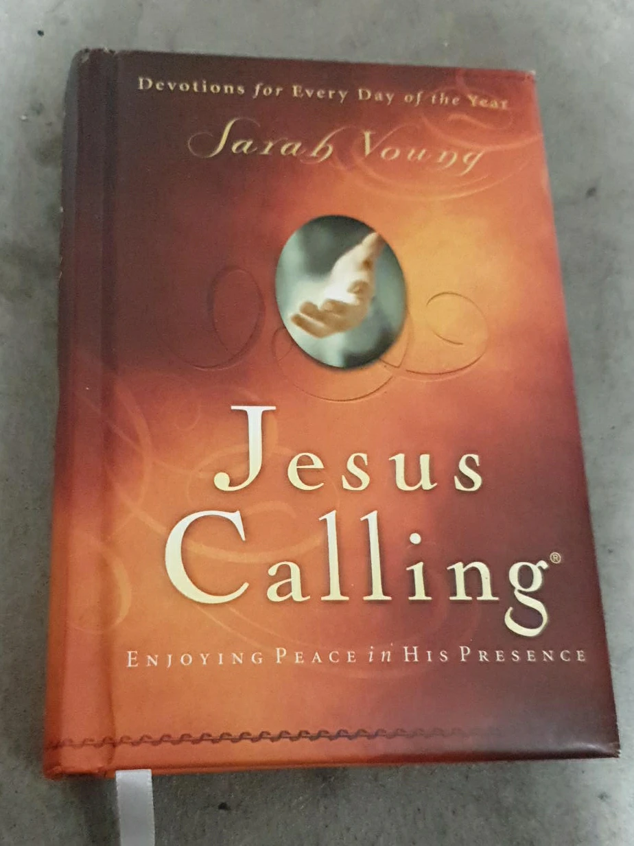 Jesus Calling by Sarah Young thumbnail