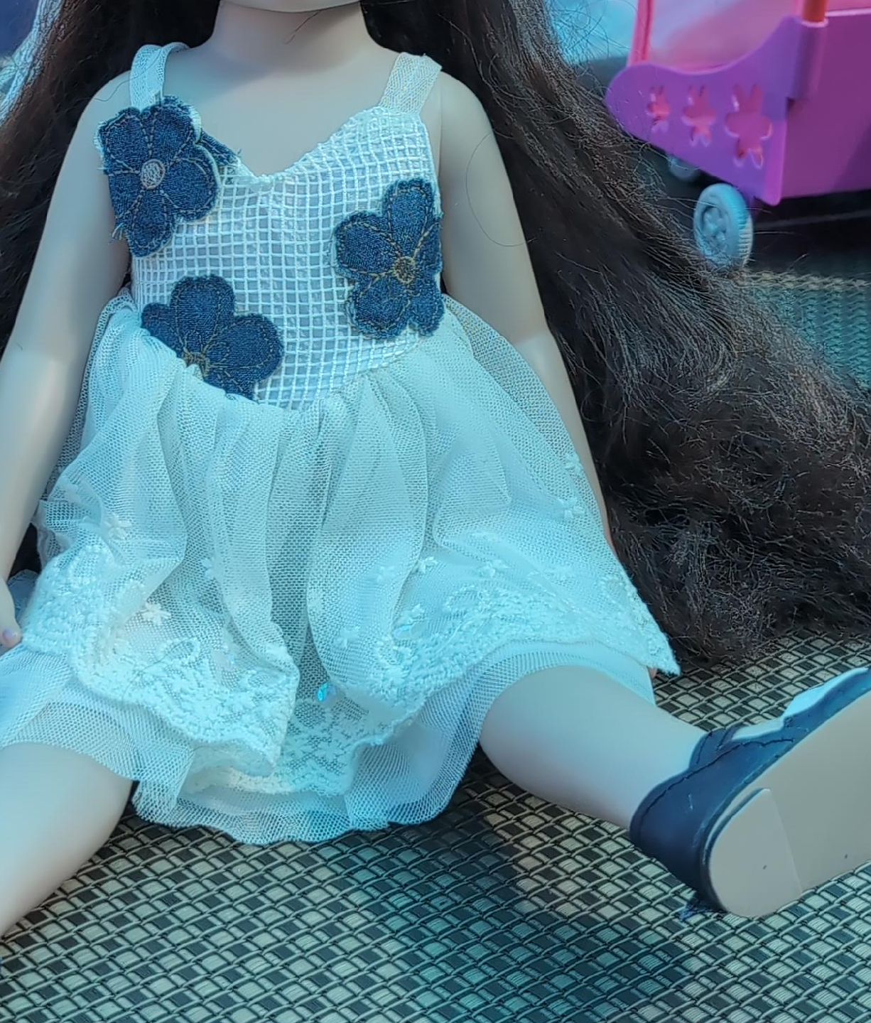 Doll with White Dress and Dark Hair !! need gone ASAP! thumbnail