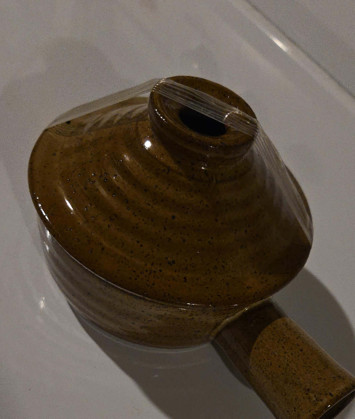 Earthenware Pot with Lid image indicator(1)
