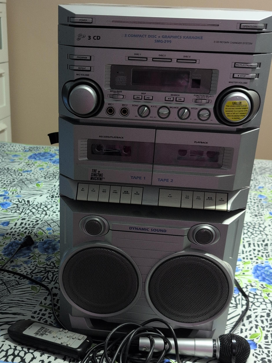 The Singing Machine SMG-299 Karaoke System thumbnail