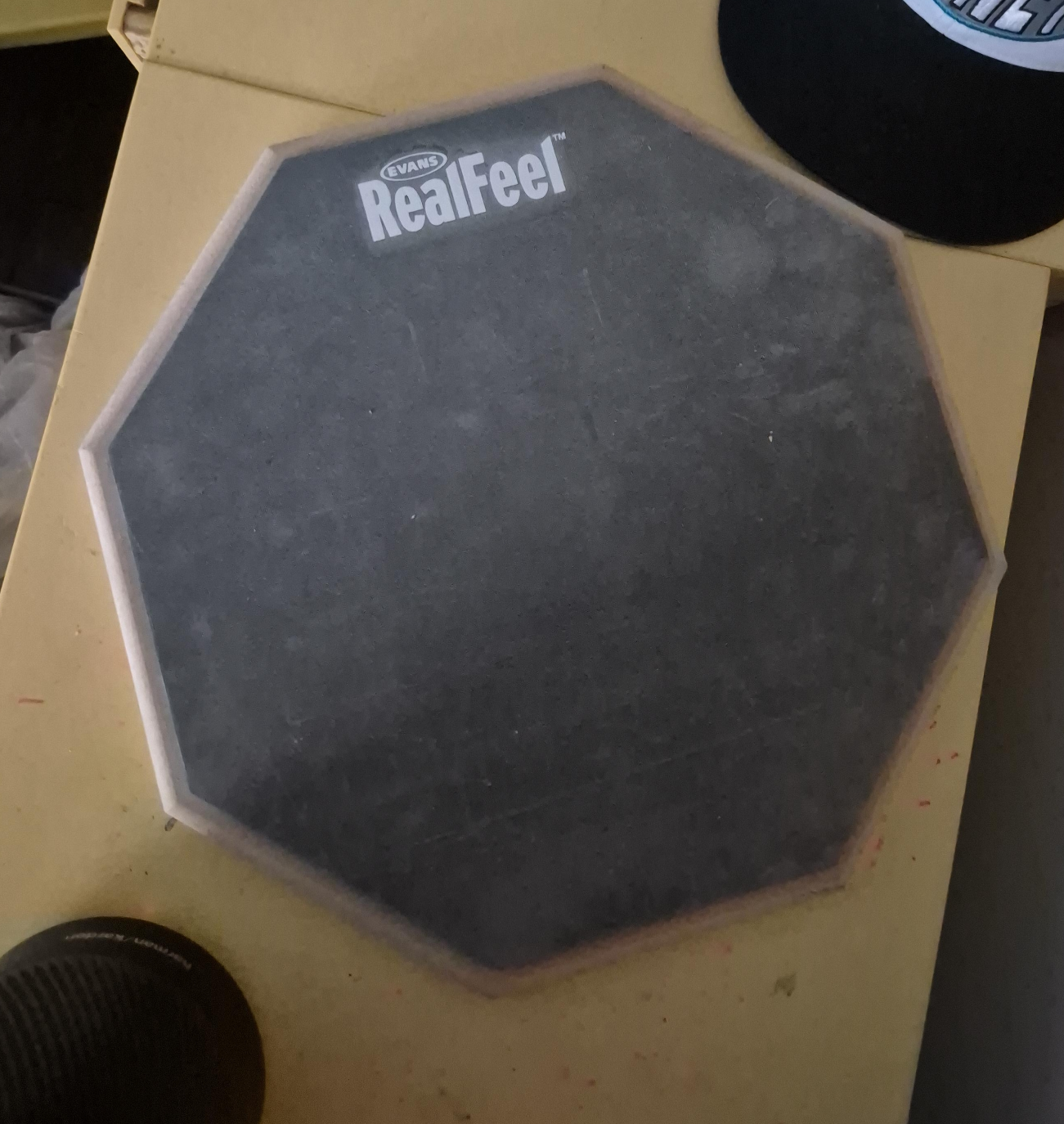 Evans RealFeel Practice Pad thumbnail