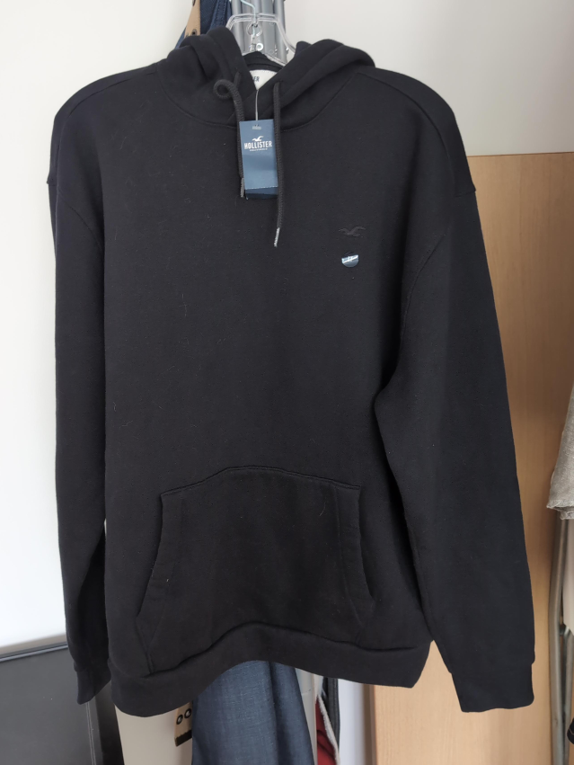 New Hollister Black Hoodie thumbnail