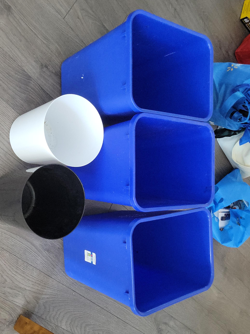 Recycling Bins - Set of 5 image indicator(1)