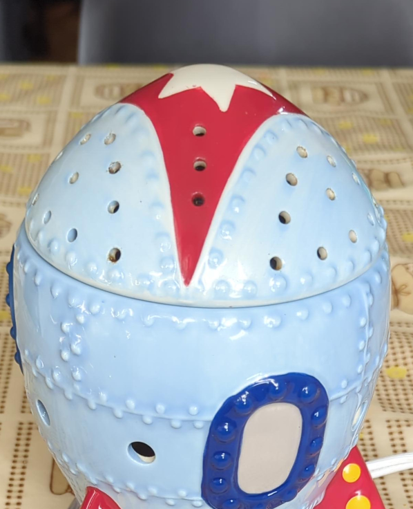 Rocket Ship Ceramic Wax Warmer thumbnail