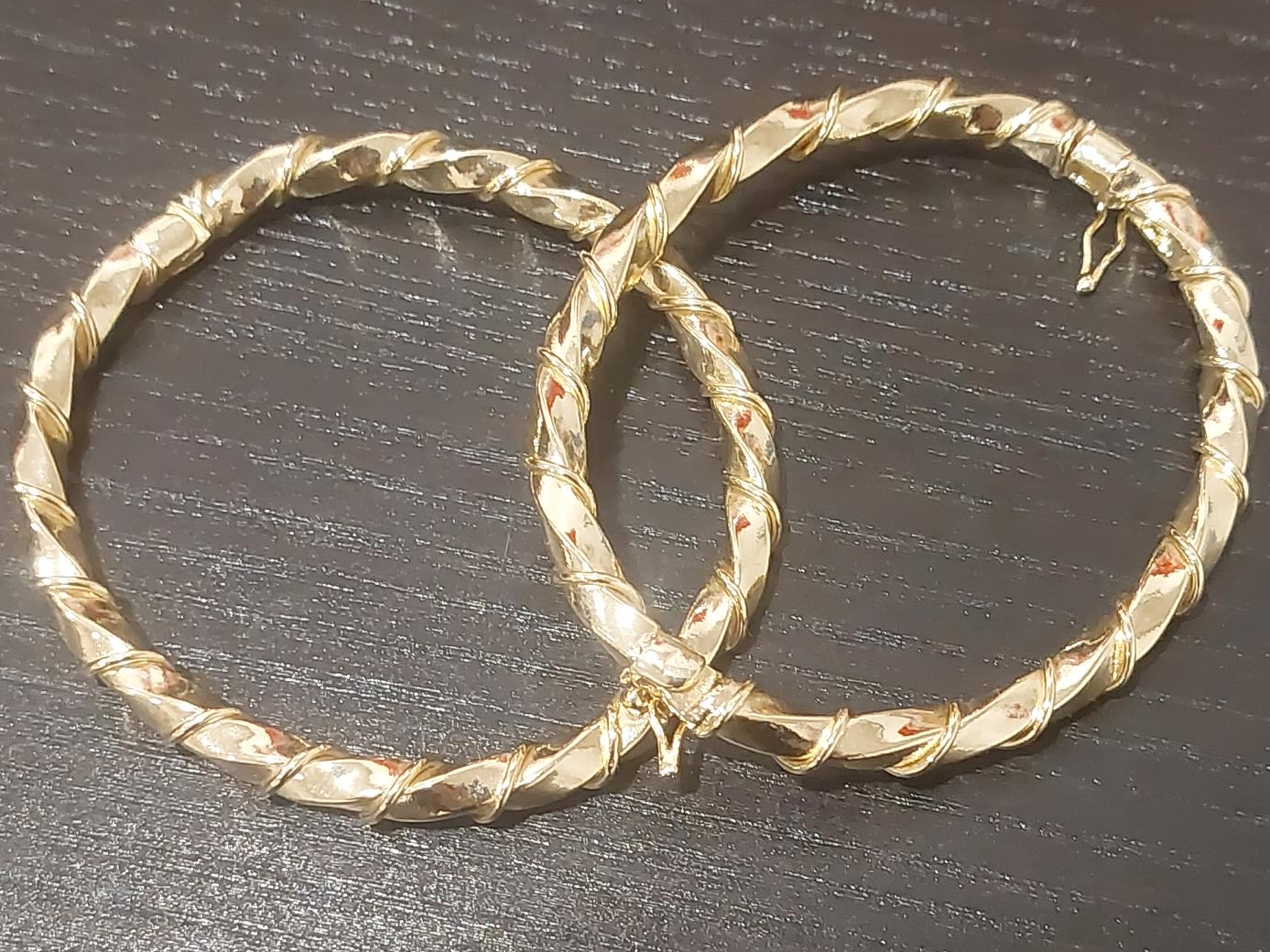 Gold Tone Twisted Bangle Bracelet Set thumbnail