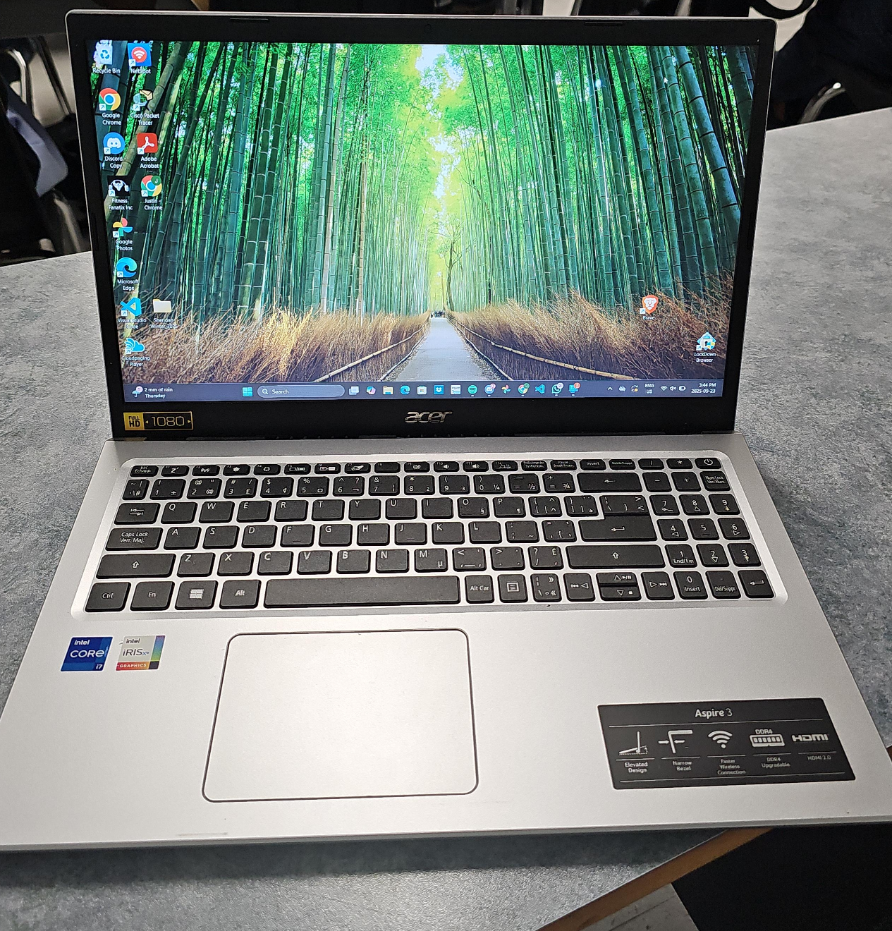 Acer Aspire 3 Laptop thumbnail
