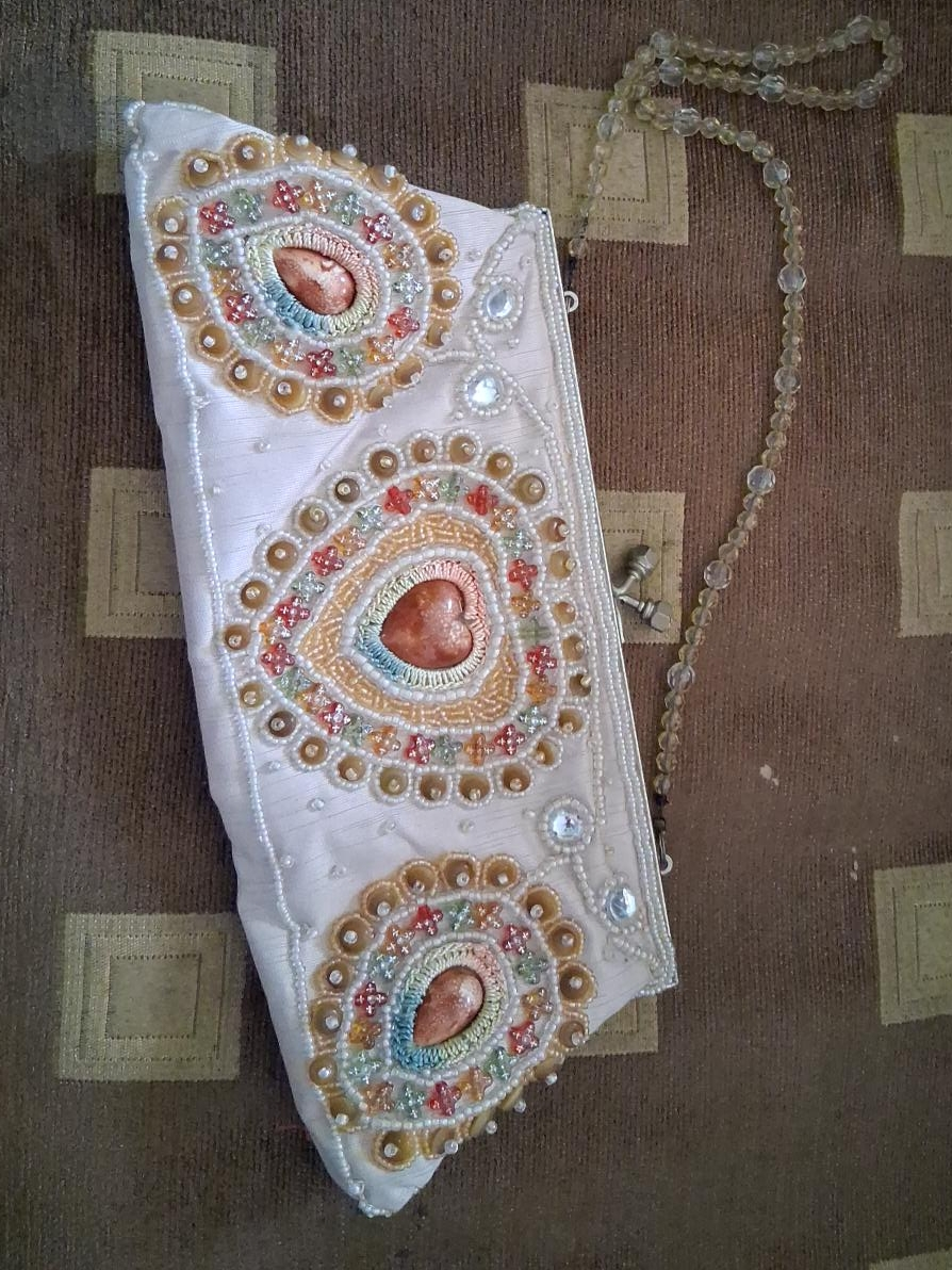 JVS Beaded Evening Clutch with Chain thumbnail