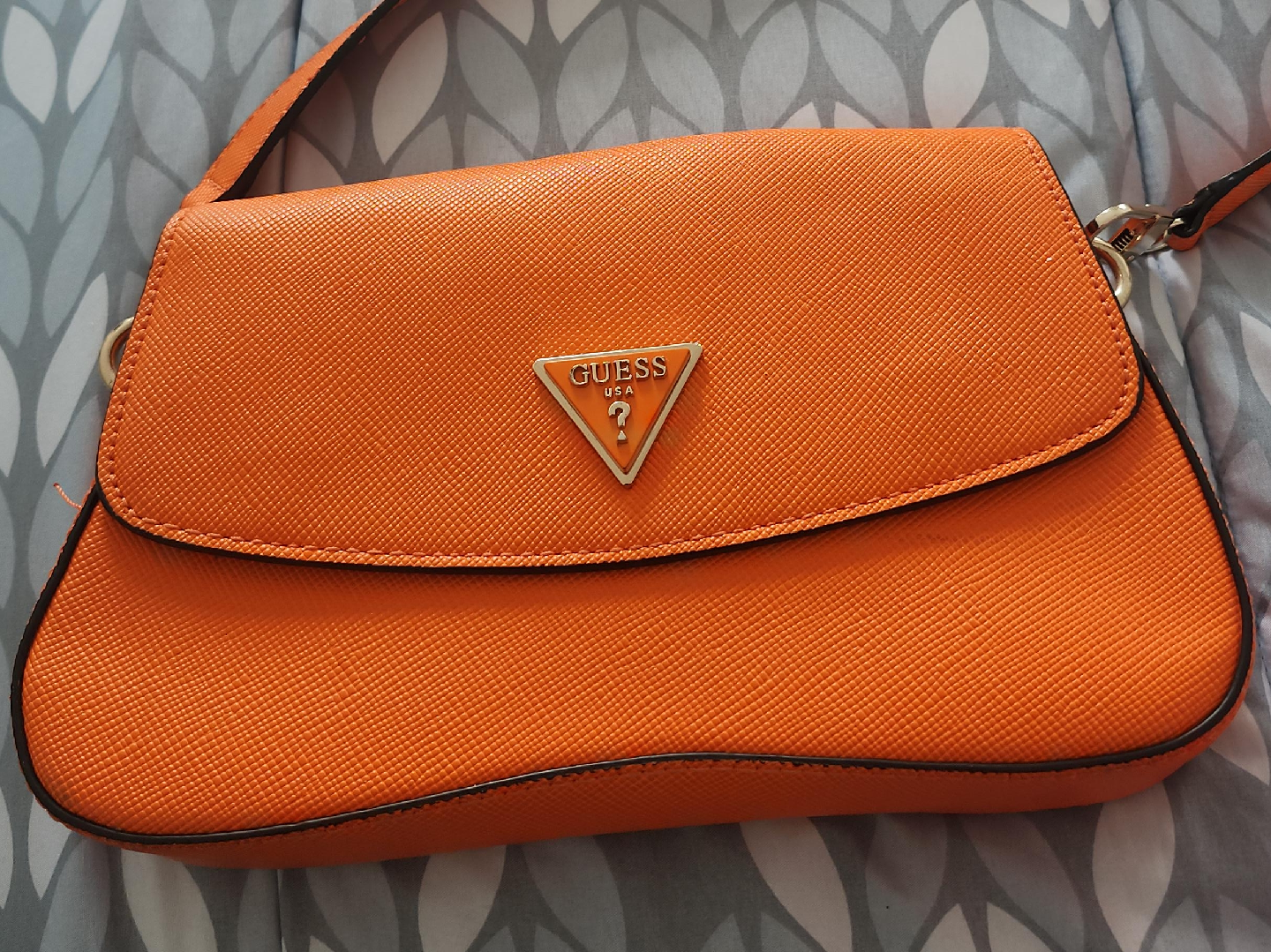 Guess Orange Shoulder Bag thumbnail