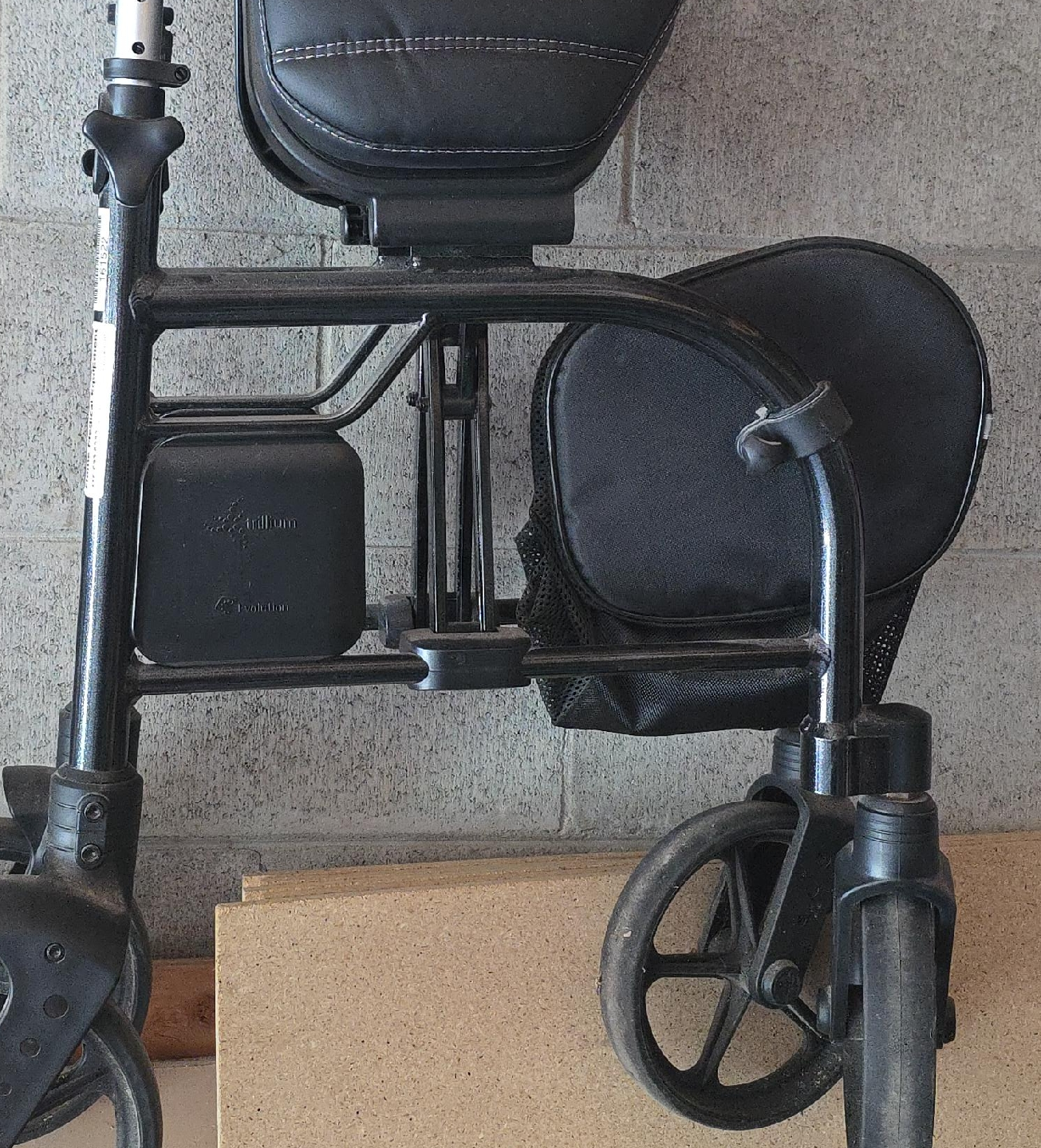 Evolution Trillium Rollator Walker thumbnail