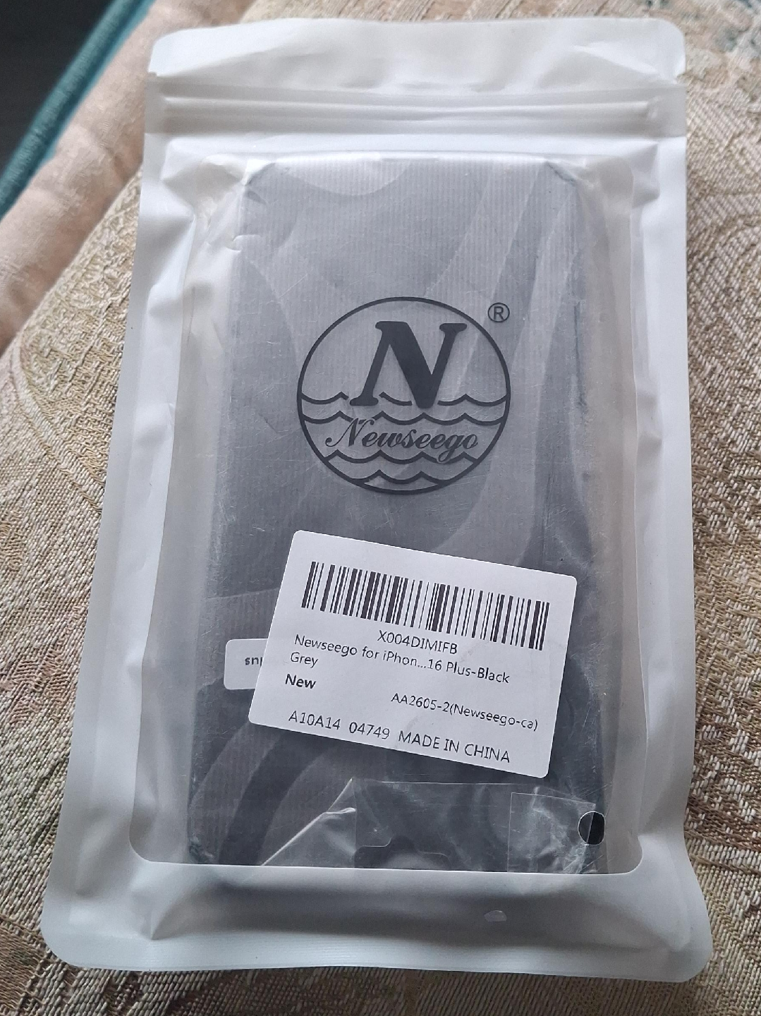 New Newseego iPhone 16 Plus-Black Case - Grey image indicator(1)