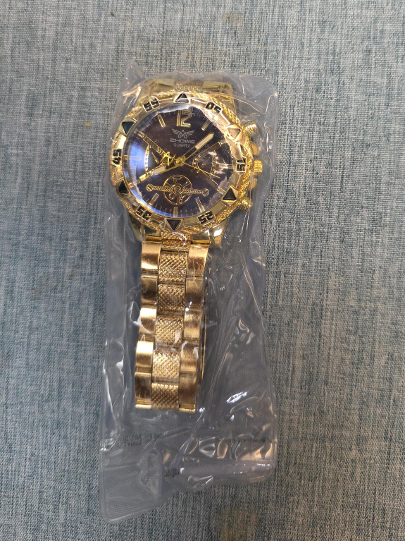 Zhowe Quartz Gold Watch thumbnail