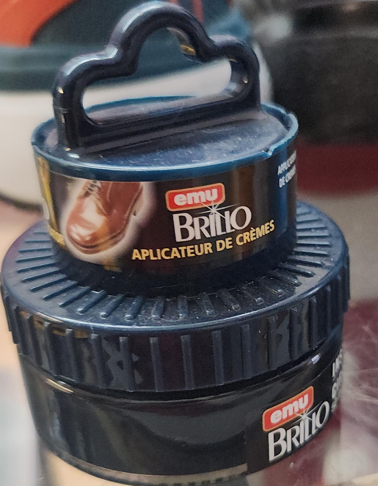 Emu Brillo Shoe Polish thumbnail