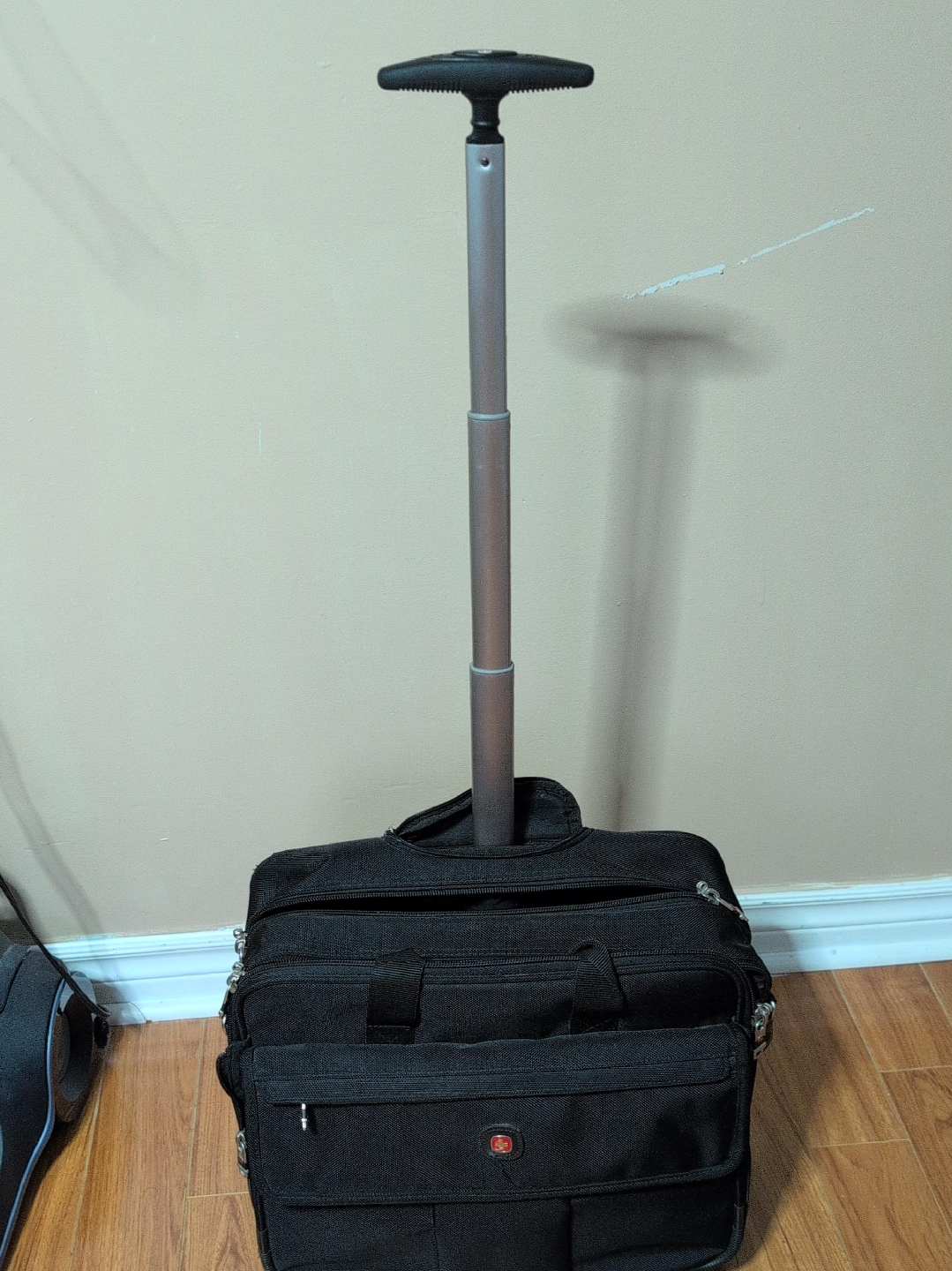 SwissGear Rolling Business Case - Black thumbnail