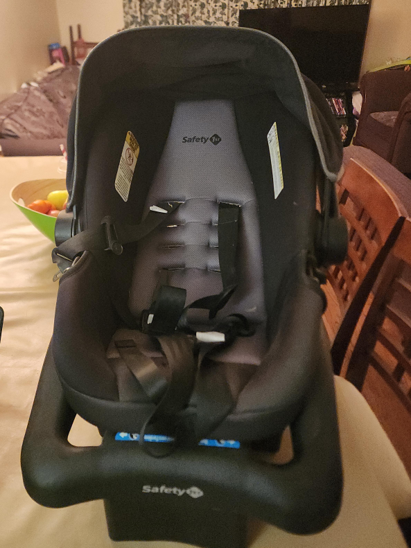 Safety 1st Infant Car Seat
