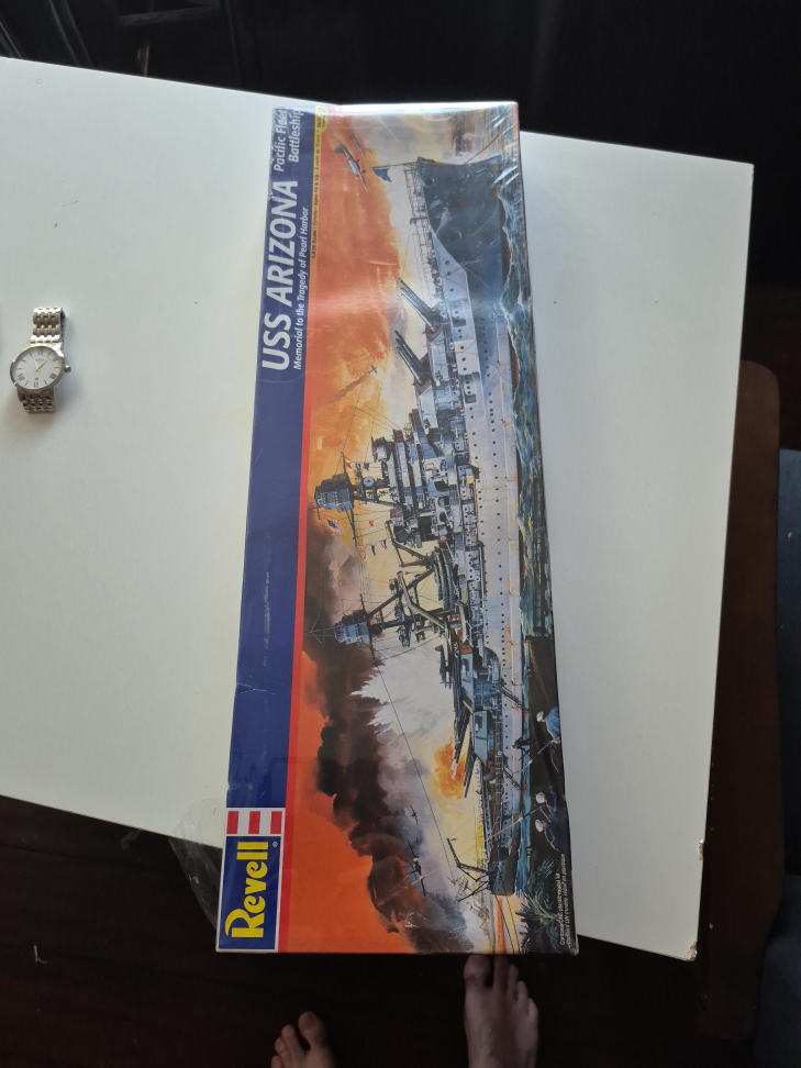 Revell USS Arizona Model Battleship thumbnail