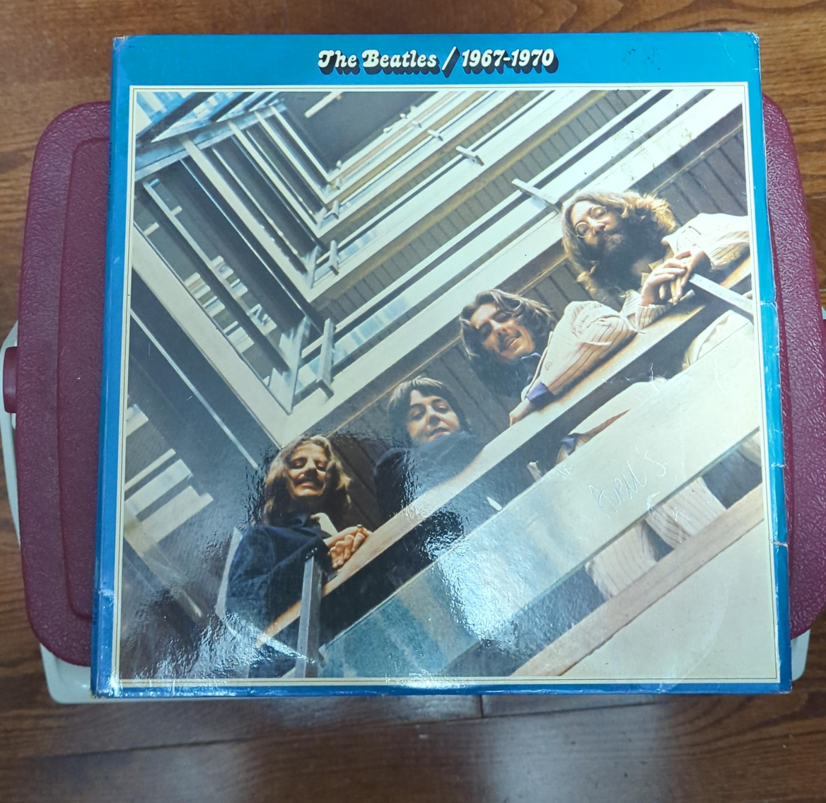 The Beatles 1967-1970 Vinyl Record thumbnail