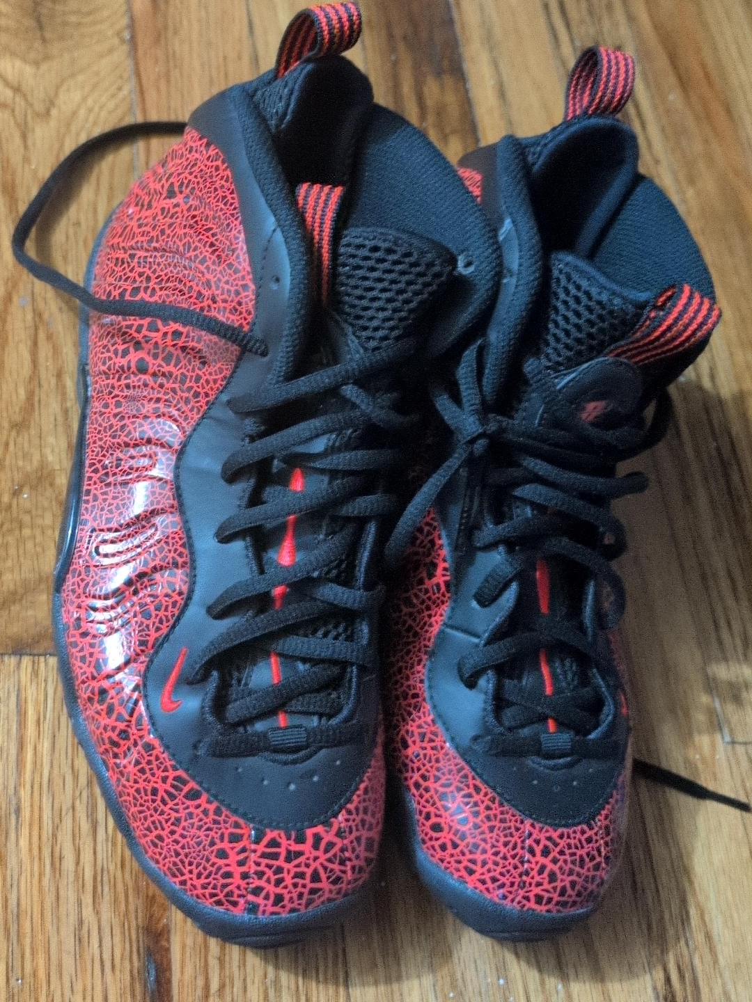 Nike Air Foamposite One Red/Black Size 9 thumbnail