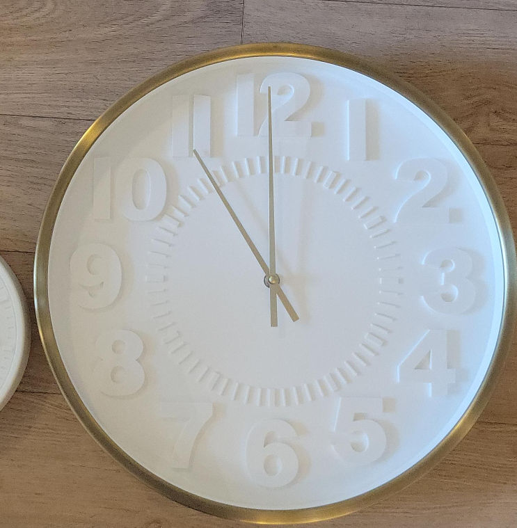 White & Gold Clocks thumbnail