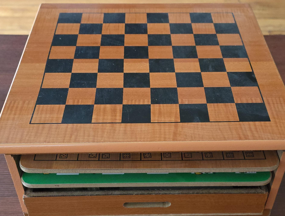 Wooden 5-in-1 Games Compendium Set thumbnail