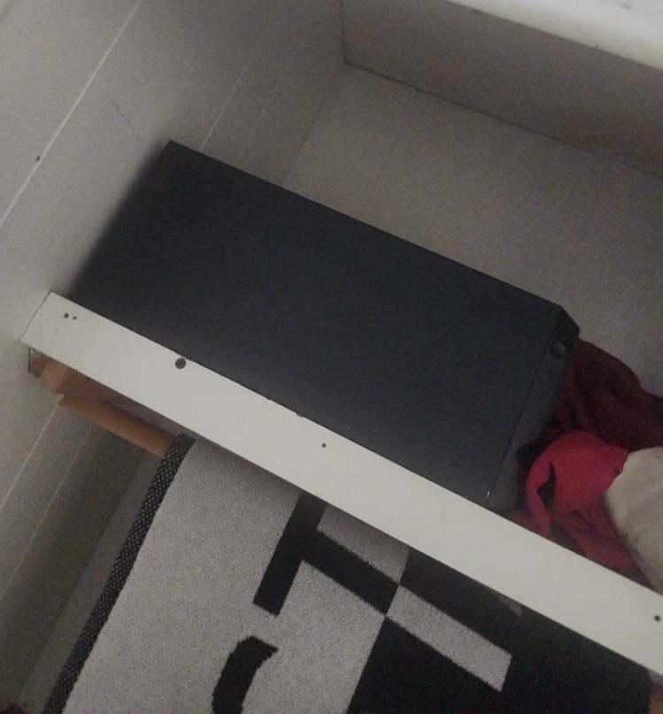 Lenovo PC Midtower Case (No internals) thumbnail