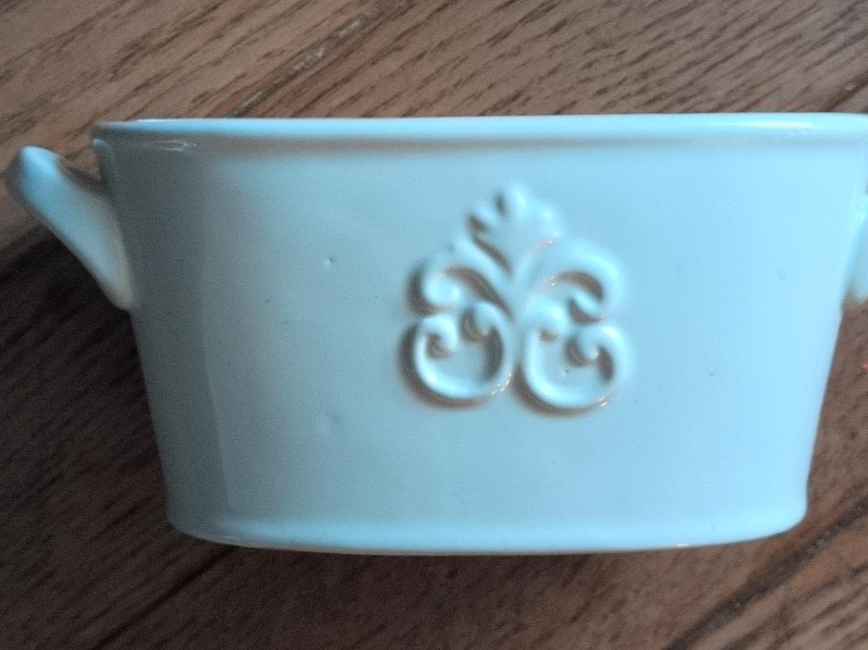 🥕small White Ceramic Planter pot thumbnail