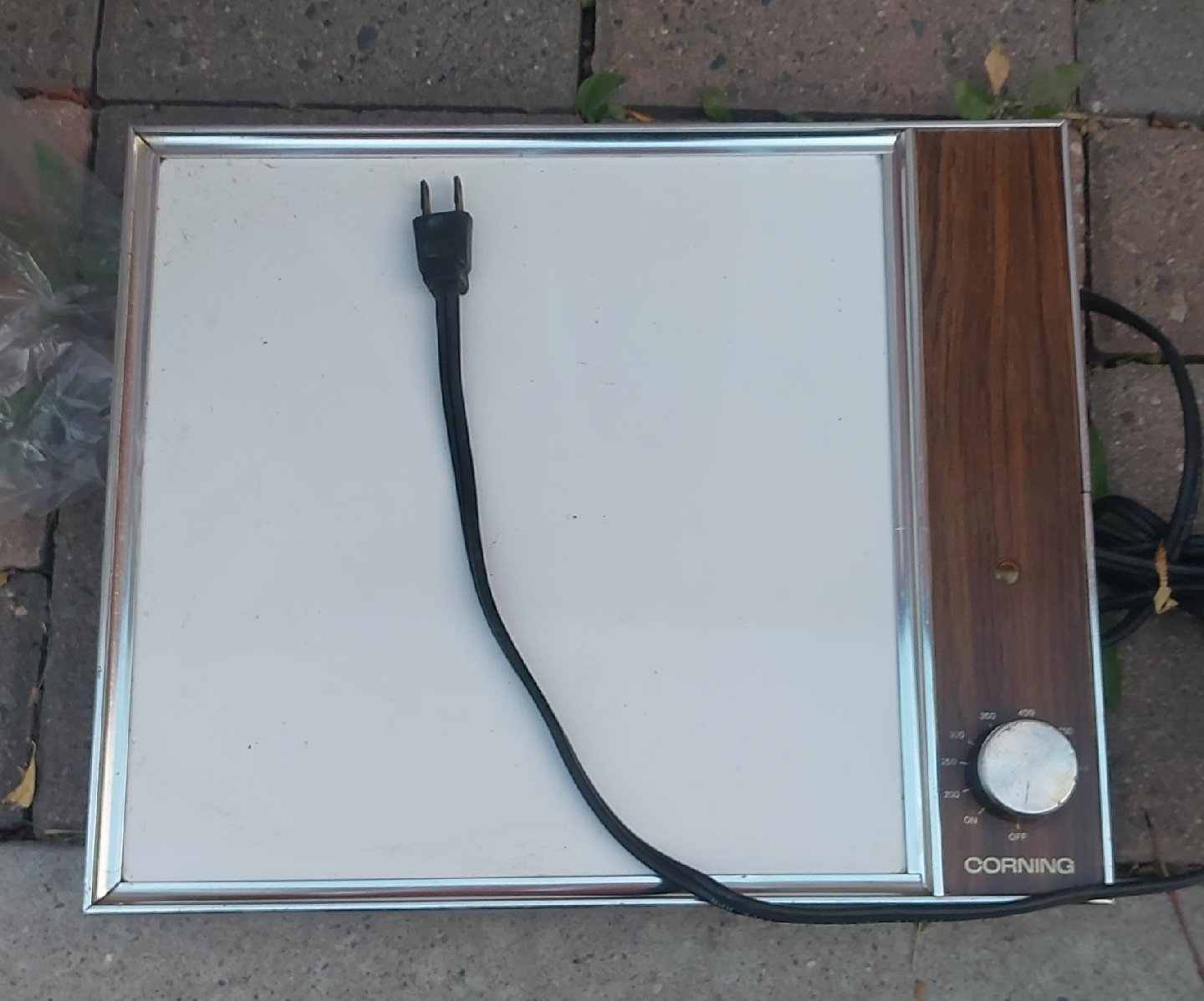Vintage Corning Hot Tray thumbnail