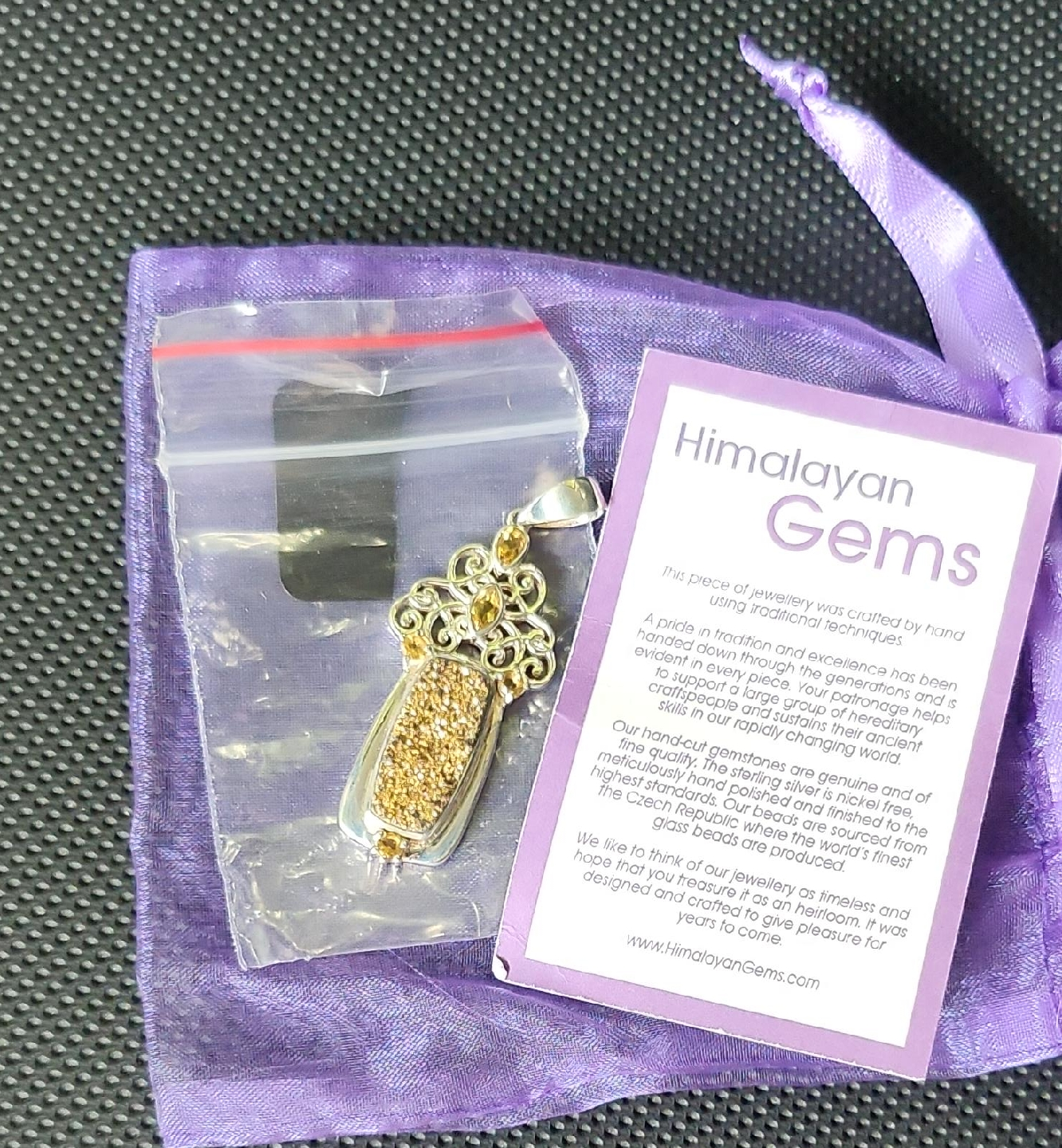 Himalayan Gems Pendant thumbnail