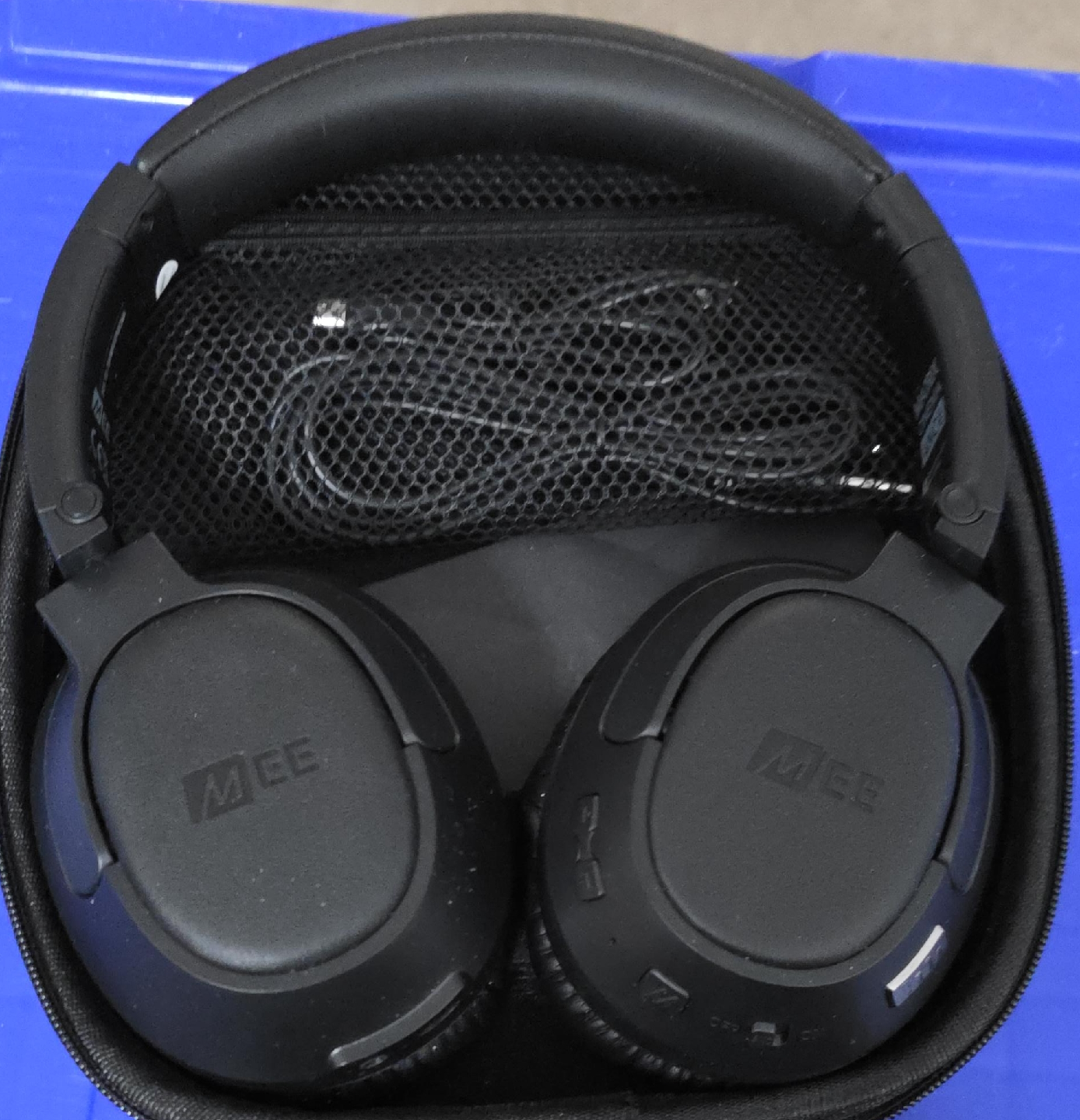 MEE Audio Headphones - Black