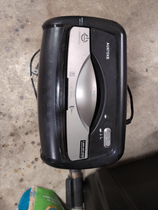 Aurora ShredSafe AU675XB Paper Shredder thumbnail