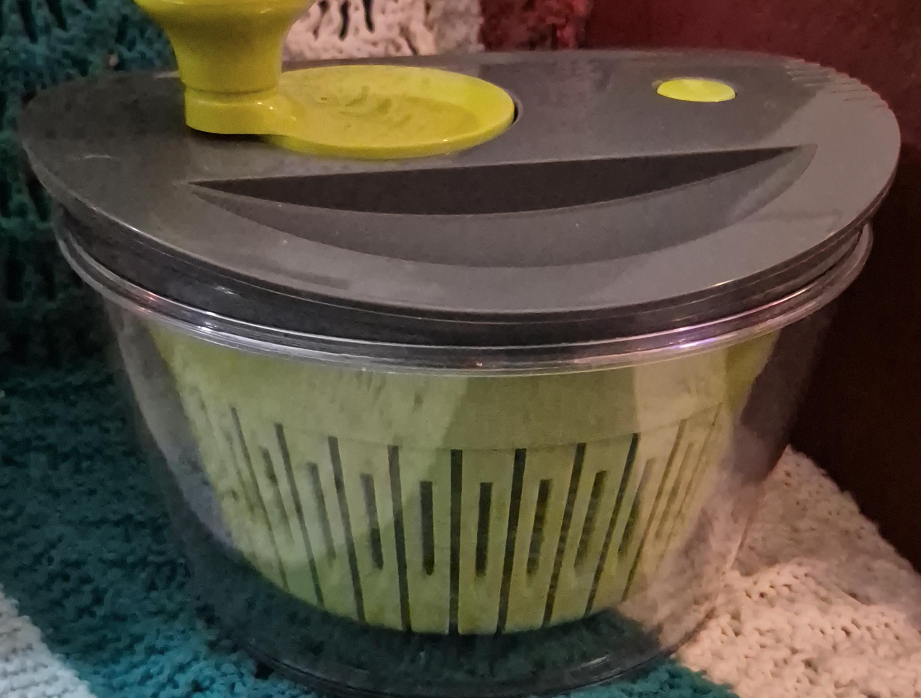 Salad Spinner - lime green and Grey