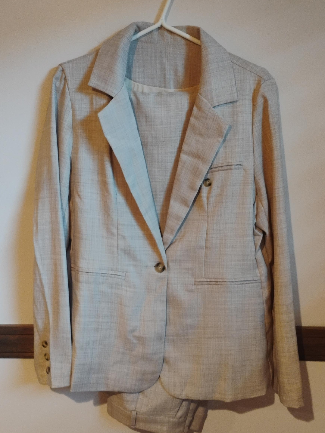 Beige Women's Suit - Size L thumbnail
