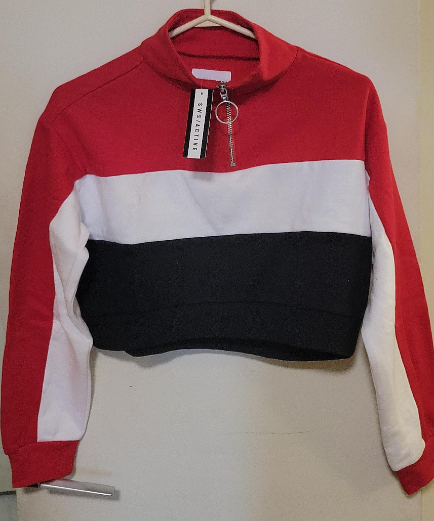 SWS/ACTIVE Colour Block Cropped Sweatshirt thumbnail