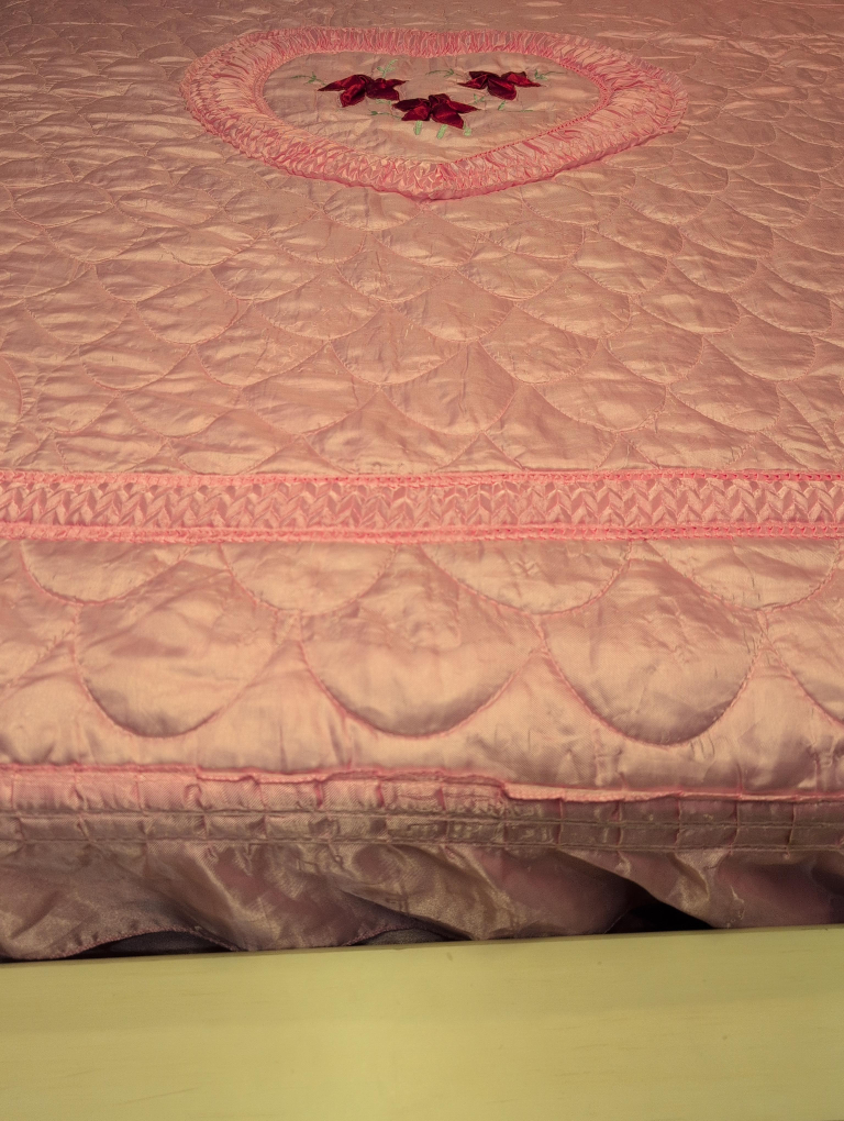 Pink Quilted Bedspread with Heart Design thumbnail