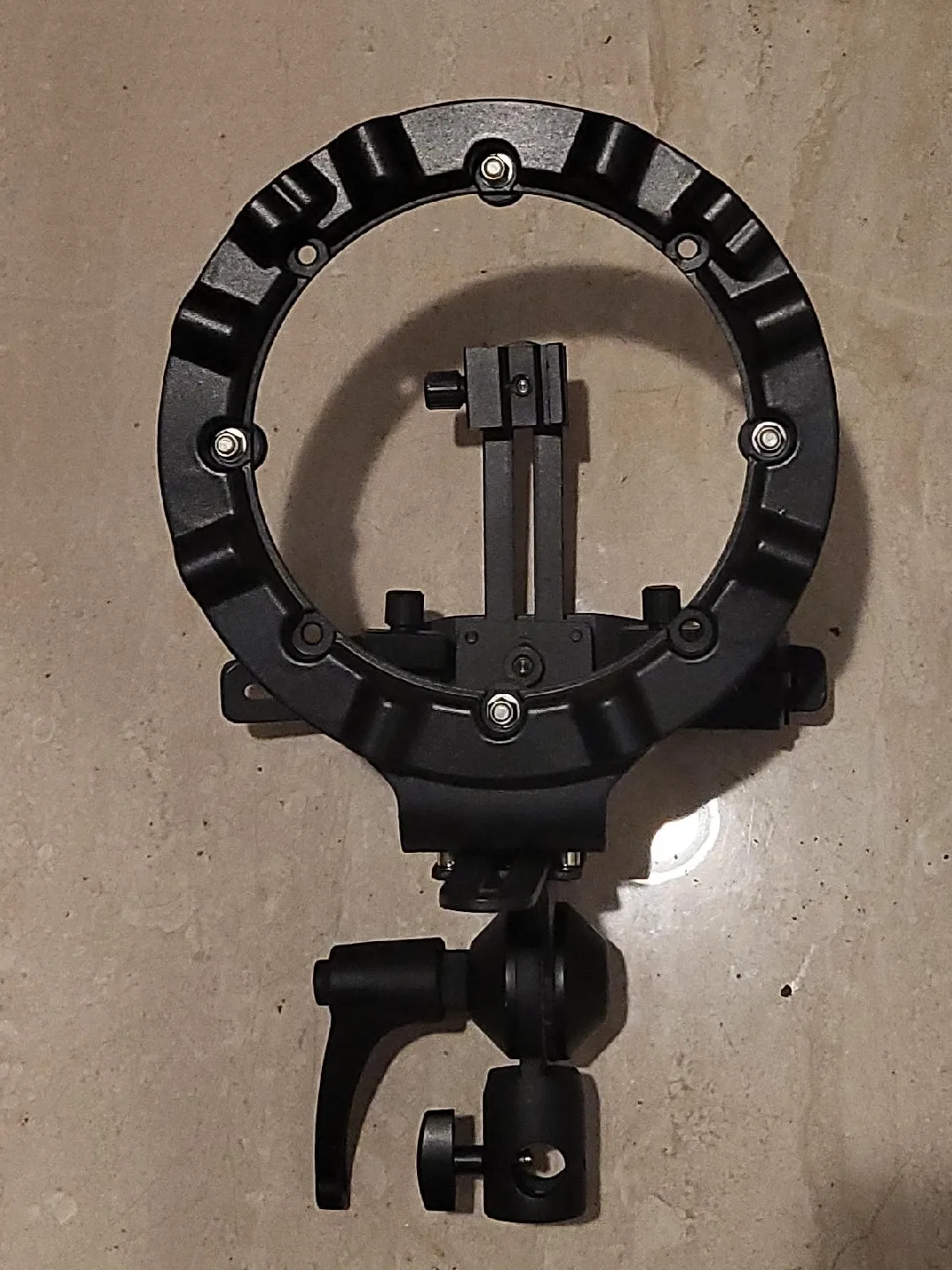 Black Strobe Mount for softbox. (Photography)