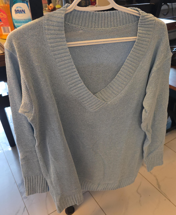 Light Blue V-Neck Sweater - Size XL thumbnail
