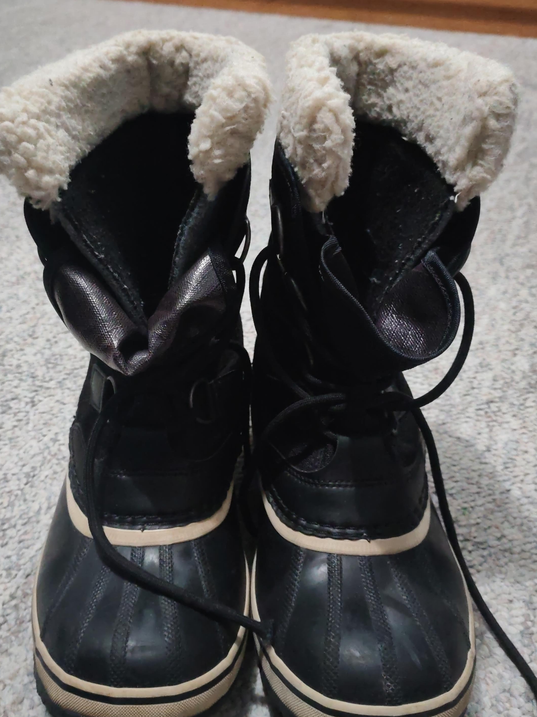 Sorel Women's NL3483-011 Winter Boots - Size 8 thumbnail