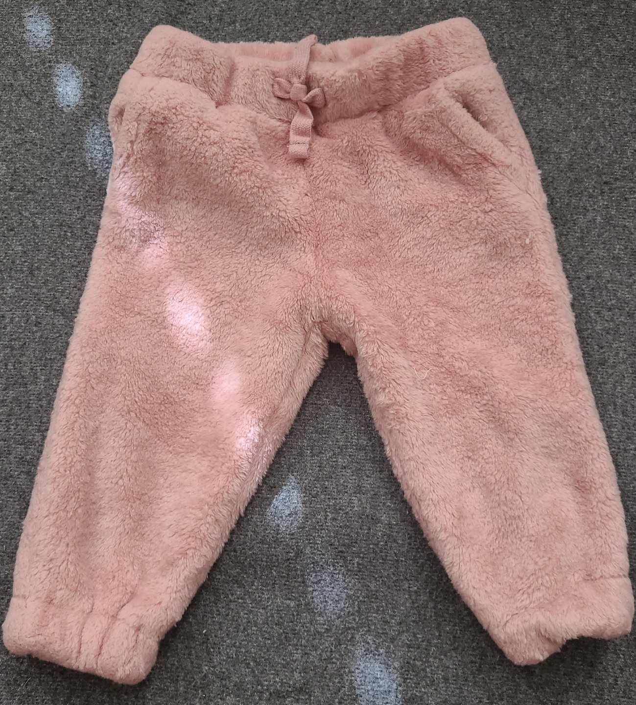 OshKosh B'gosh 12m Pink Fleece Pants thumbnail