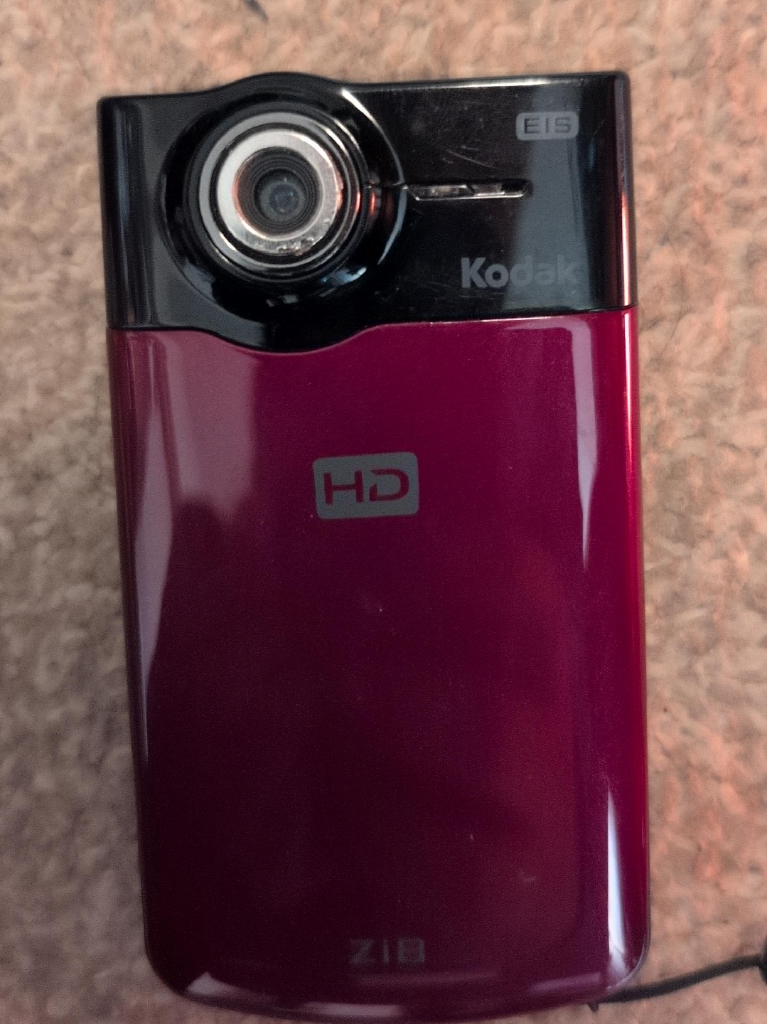 Kodak Zi8 Pocket Video Camera - Burgundy thumbnail