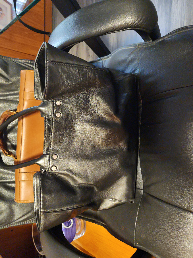 Black Leather Purse thumbnail