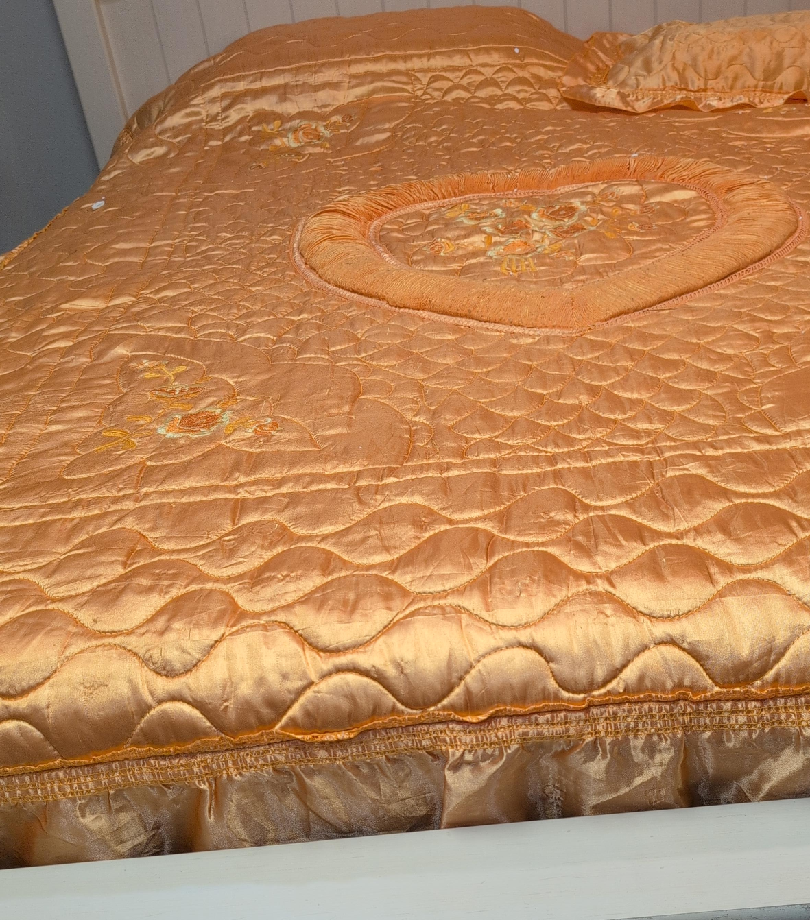 Orange Quilted Bedspread with Pillow thumbnail