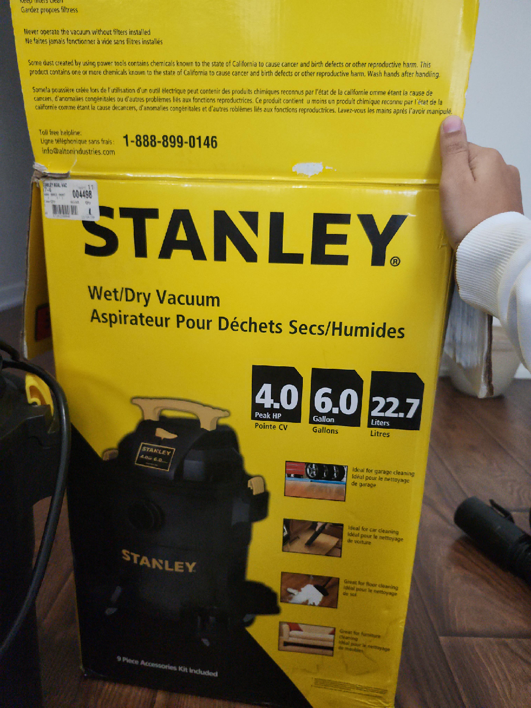 Stanley 4.0 Peak HP Wet/Dry Vacuum thumbnail