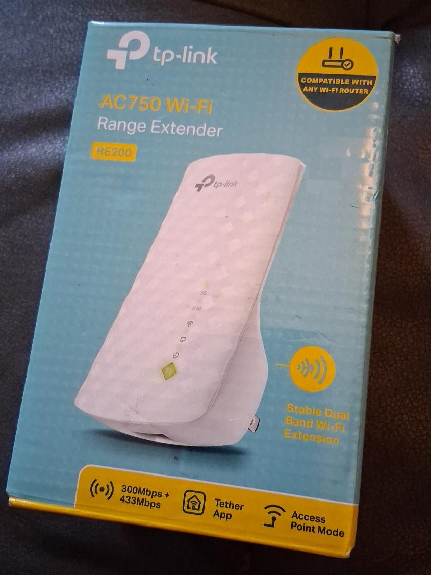 TP-Link AC750 WiFi Range Extender RE200 thumbnail